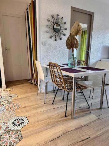 Appartement Avec Jardin 卡西斯 外观 照片
